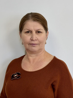 Помощник воспитателя Калабекова Милара Низаметдиновна Помощник воспитателя Калабекова Милара Низаметдиновна